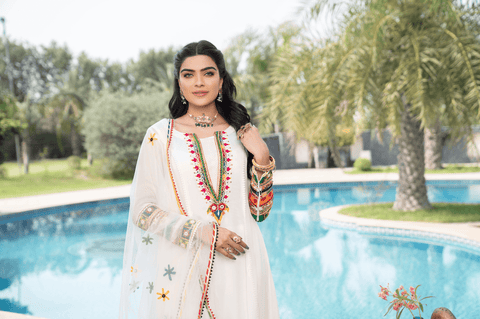 Z-245 White - KHUDA BAKSH CREATIONS
