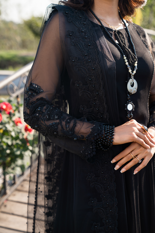 Z-272 Black